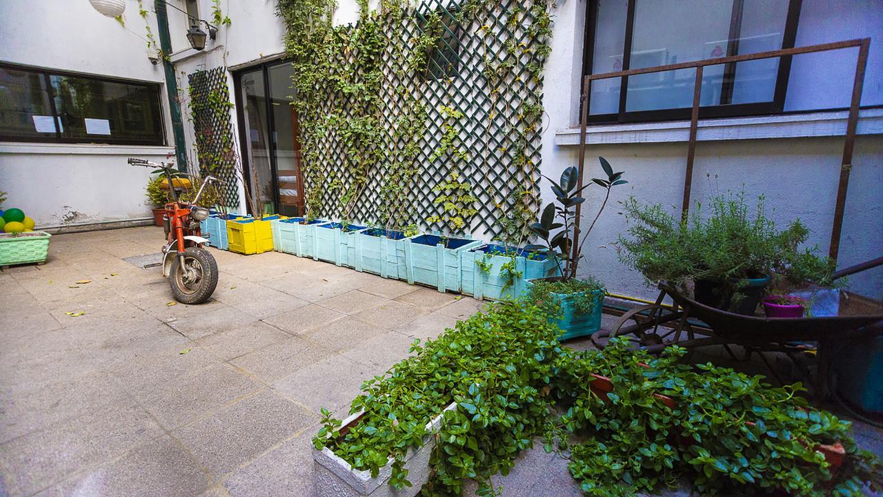 La Casona Hostel Santiago Exterior photo